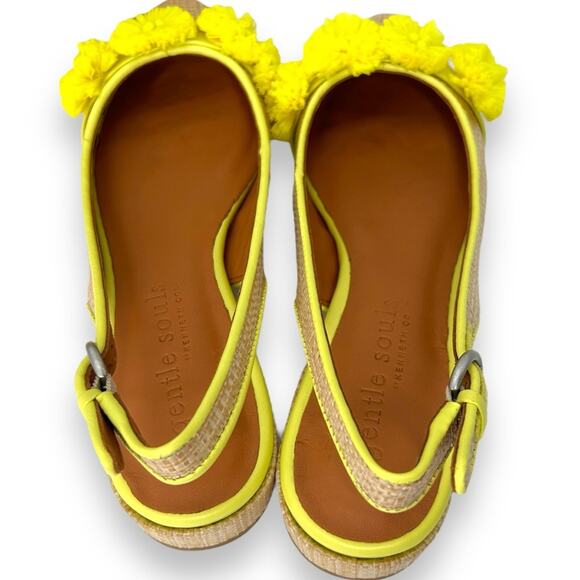 Gentle Souls Yellow and Tan Flats - Picture 10 of 11